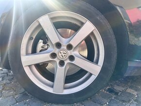 Volkswagen Passat B6 2.0TDI DSG - 6