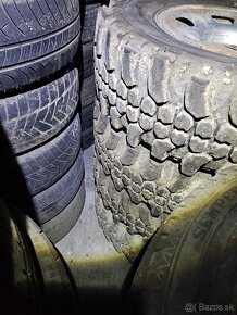 Plechové disky 6x114.3 + offroad pneu 235/75r16 - 6