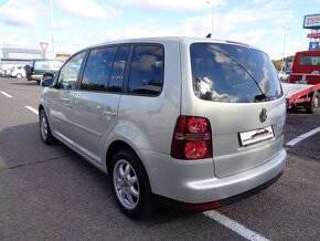 Volkswagen Touran 1.9 TDI Trendline 7-Miestne - 6