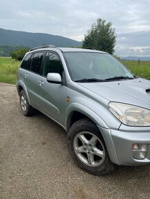 Toyota rav4 - 6