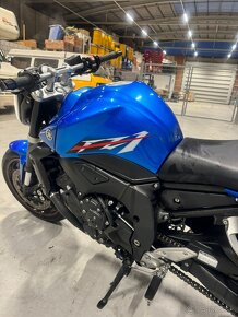 Yamaha fz1 - 6