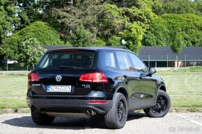 Volkswagen Touareg 3.0tdi - 6