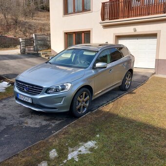 Volvo XC60 D5 Momentum AWD - 6