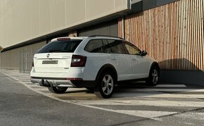 Škoda Octavia Combi 3 facelift 2.0 TDI Scout DSG 4x4 - 6