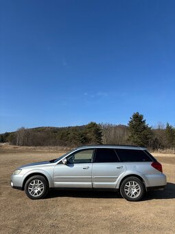 Subaru Outback 2.5 Benzín + LPG 2004 - 6