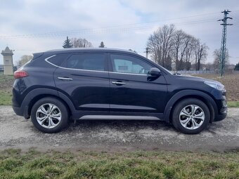 FULL VÝBAVA ● Hyundai Tucson - 6