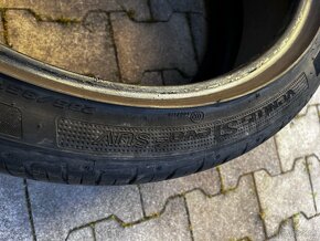 285/35R22 Hankook letne - 6