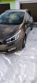 Kia cee´d SW 1,6 CRDI Platinum 94kw M6 - 6