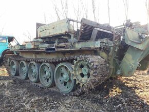 Predám vyprostovací tank VT-55A a ponton GSP-55 - 6