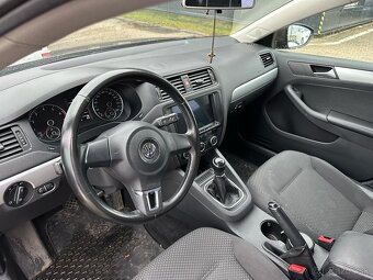 Predam Volkswagen Jetta, 1.2tsi, 77kw, 2014 - 6