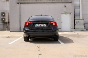 Volvo S60 D3 2.0L Kinetic automat - 6