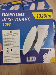 Predám led zapustené svetlá daisy wega 13 kusov 12W - 6