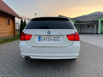 Predám BMW 320d Touring xDrive - 6