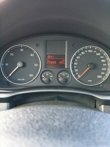 VW Golf V 1,9 TDI - 6