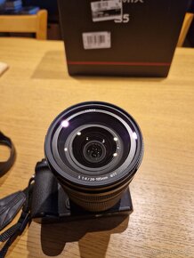 Panasonic Lumix S5 + Lumix S 24-105mm f/4, fullframe - 6