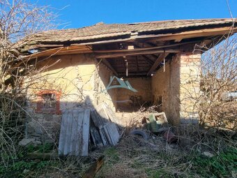 Rodinný dom, stavebný pozemk  na predaj v lokalite Šahy časť - 6