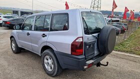 Mitsubishi Pajero Wagon 3.2 DI-D Instyle GLX - 6