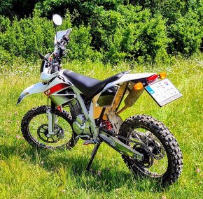 AJP PR3 Enduro 240 (6/2018) - 6