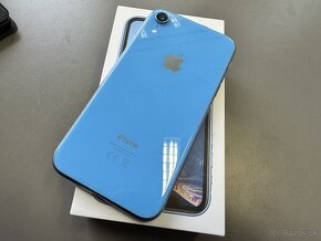 Apple iPhone XR 64GB - 6