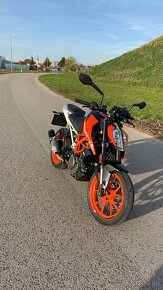 Predám motorku KTM Duke 390 2021 - 6