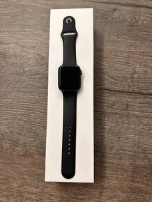 Hodinky Apple Watch 4, 40 mm - 6