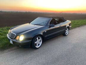 predam mercedes clk 320 - 6