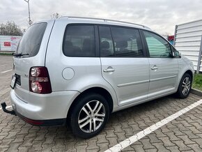 7MIEST VW TOURAN FL 1.9TDi 77kW 2008 - 6