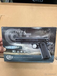 Colt 1911 Government M45 CO2 4,5mm - 6