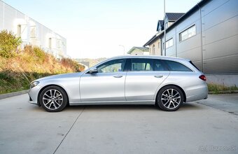 Mercedes-Benz E trieda Kombi 220 d 4MATIC A/T - 6