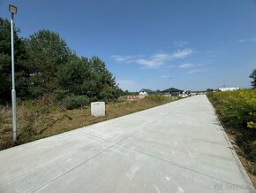 Predaj stavebného pozemku v obci Malé Leváre 540 m2. - 6