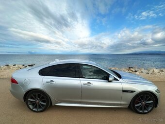 JAGUAR XF 2.0D 240PS R-SPORT 4X4 - 6