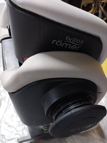 Britax Römer

Kidfix II 15-36 kg - 6