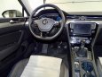 Prenájom auta Volkswagen Passat combi - 6