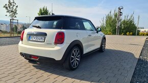 Predám Mini Cooper Hatchback 100kw Automat - 6