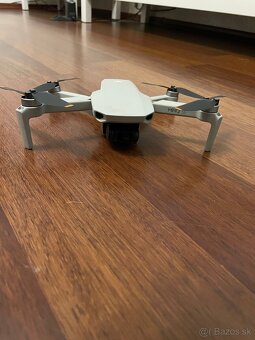 Dron DJI mini 2 - 6