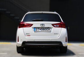 Toyota Auris Touring Sports 1.6 l Valvematic Trend, SK pôvod - 6