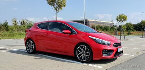 Kia Proceed GT - 6