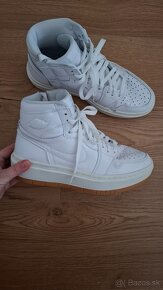 Nike Jordan Elevate - 6