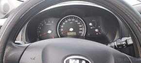 Kia Carnival 2008 - 6