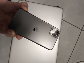 Predám iPhone 11 Pro Max 256GB Space Grey - 6