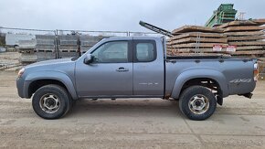 4X4 MAZDA BT50 / FORD RANGER - 4x4 -132000km-KLIMA - 4990.- - 6