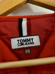 Tommy Hilfiger červená bunda - 6