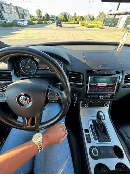 Volkswagen Touareg 3.0tdi - 6