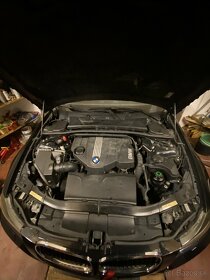 BMW e91 320xd - 6