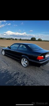 BMW e36 coupe 2.0 - 6