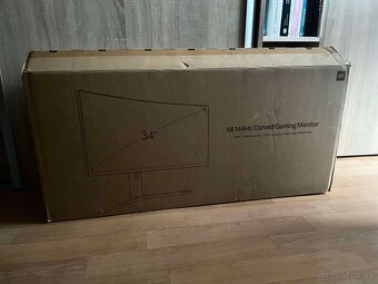 34" Xiaomi Mi Curved Gaming Monitor (144hz, QHD) - 6