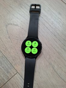 Inteligentné hodinky Samsung Galaxy Watch 4 - 6