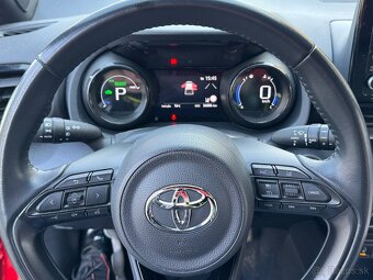 TOYOTA YARIS HYBRID 2021 SELECTION 36000km SK 100%stav - 6