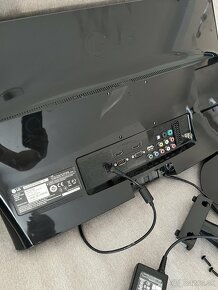 Monitor LG FLATRON M2280D - 6