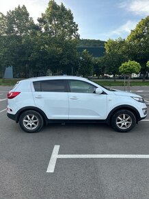 KIA SPORTAGE - 6